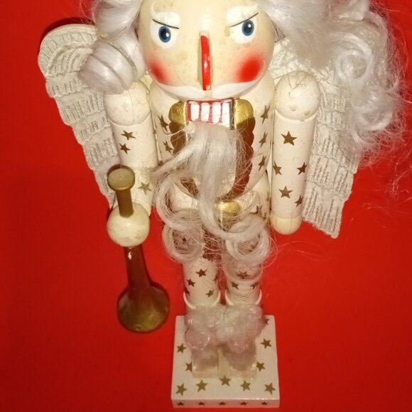 RARE CHRISTMAS VINTAGE 12" INCH ANGEL NUTCRACKER BY THE BOMBAY COMPANY - Picture 1 of 9